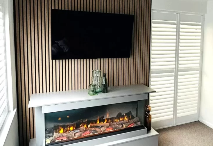 dawn mccaffery LE18 Media unit